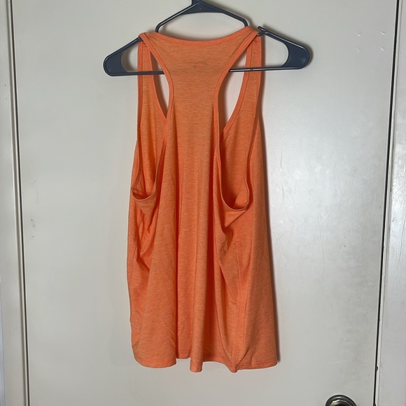 Orangetheory Tank - Picture 4 of 4